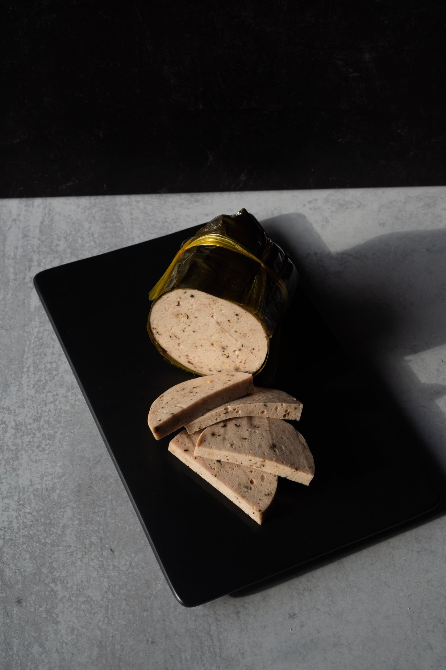 Chả Lụa Lá Chuối